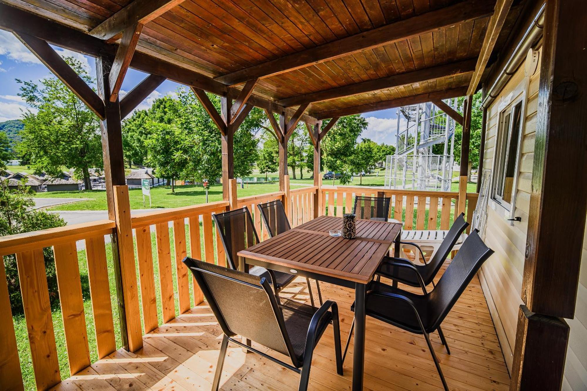 Lake View Mobile Homes With Thermal Riviera Tickets In Terme Catez Catez ob Savi Kamer foto