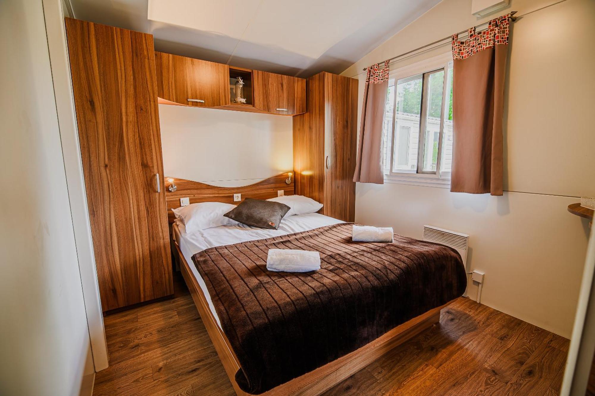 Lake View Mobile Homes With Thermal Riviera Tickets In Terme Catez Catez ob Savi Kamer foto